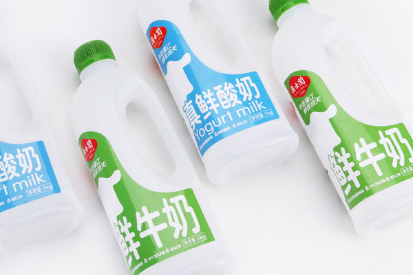 巴氏牛奶包装设计·澳士兰家庭装上市